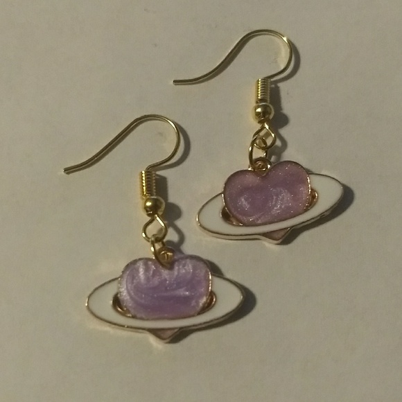 SPACE HEART EARRINGS - Jewelry Saturn Planet Love - Picture 2 of 3
